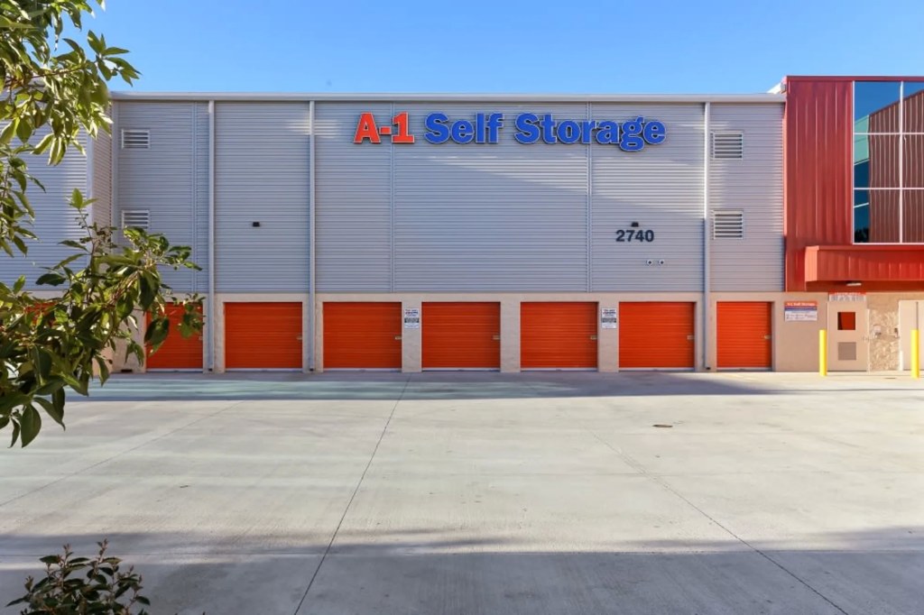 Picture of: Beautiful Storage Facility Near San Diego  A- Self Storage